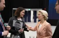 Святлана Ціханоўская і Урсула фон дэр Ляен
