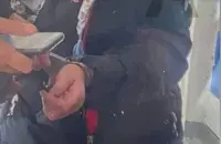 Затрыманне на выбарчым участку
