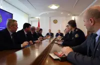 Мікалай Снапкоў прадстаўляе ў Мінюсце новага міністра — Яўгена Каваленку
