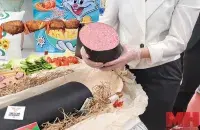 "Мега-каўбаса" для "мега-ссабойки"
