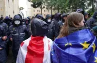 Менавіта зараз Грузія адварочваецца ад Еўропы. Што наўзамен паабяцала Масква?
