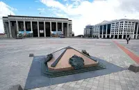 Плітка на Кастрычніцкай плошчы ў Мінску
