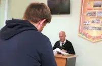 Разгляд справы ў ваенкамаце
