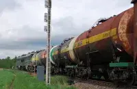 A train, illustrative photo
