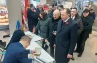 Сяргей Сыранкоў падпісваецца за вылучэнне Лукашэнкі

