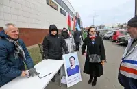 Ганна Канапацкая збірае подпісы
