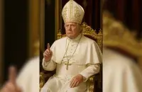Трамп у выглядзе Папы Рымскага
