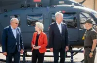 Урсула фон дэр Ляен і Гітанас Наўседа
