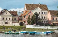 Пераважна без ападкаў
