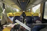 Аўтобус, які трапіў пад атаку
