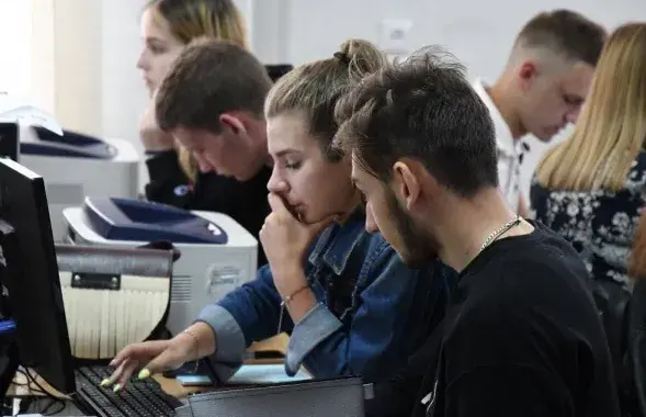 Беларусы занялі 35-е месца па валоданні англійскай мовай
