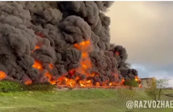 Пацярпелых у выніку абстрэлу нафтабазы няма / фота з тэлеграм-канала прызначанага Расіяй крымскага губернатара Міхала Разважаева
