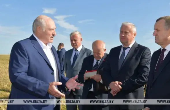 Александр Лукашенко в Стародорожском районе / БЕЛТА​