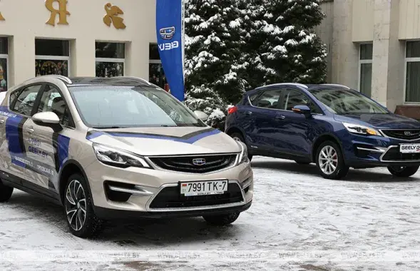 В дилерском центре Минска цены на эти автомобили значительно ниже московских / БЕЛТА
