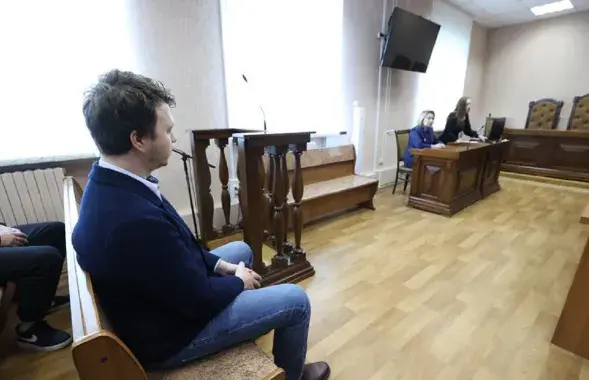 Раман Пратасевіч у судзе / БЕЛТА
