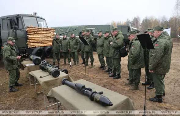 Беларускія вайскоўцы і "Джавелін" / БелТА
