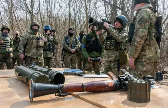 Бойцы территориальной обороны / УНИАН