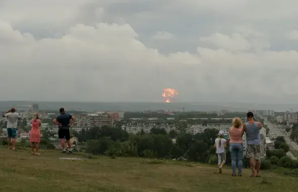 Взрывы на складе / Reuters​
