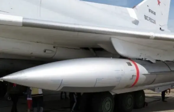 Ракета Х-22 на самолете / pravda.com.ua

