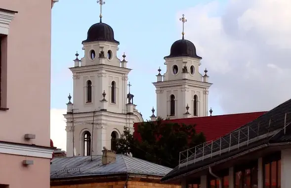 Архікафедральны касцёл Імя Найсвяцейшай Панны Марыі / likealocalguide.com
