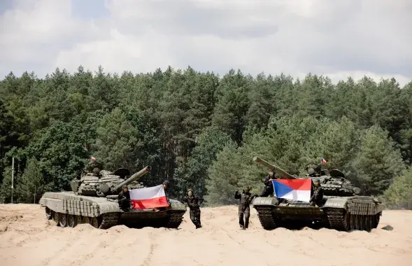 Танки, которые Украина получила из стран ЕС​&nbsp;/ facebook.com/CinCAFU