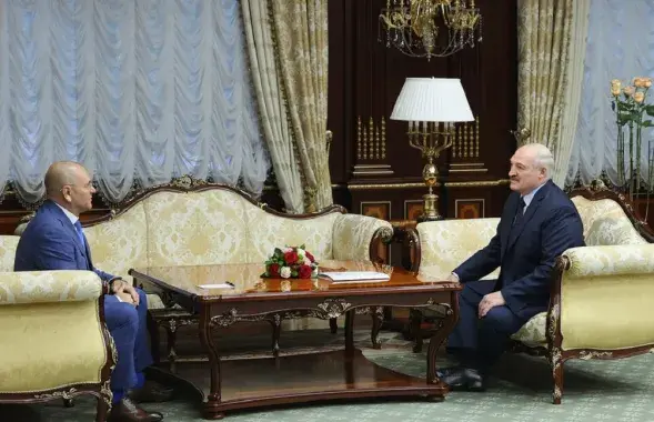 Yevheniy Shevchenko visiting Aliaksandr Lukashenka, April 2021 / president.gov.by
