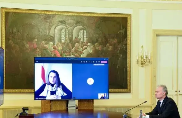 Во время видеосвязи Тихановской и Науседы​ / @tsikhanouskaya