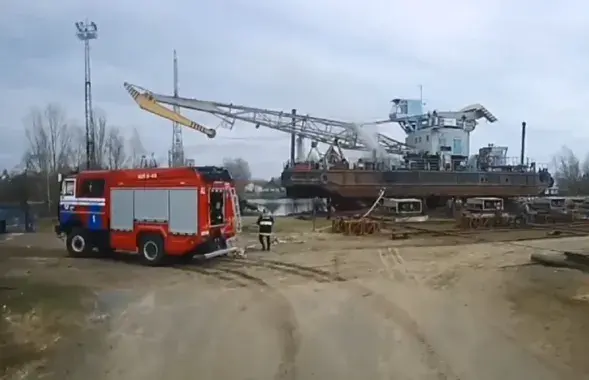 На месте происшествия / МЧС
