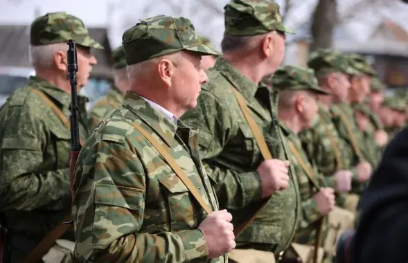 У "народным апалчэнні" толькі "свае", правераныя міліцыяй і дзяржбяспекай / t.me/modmilby/
