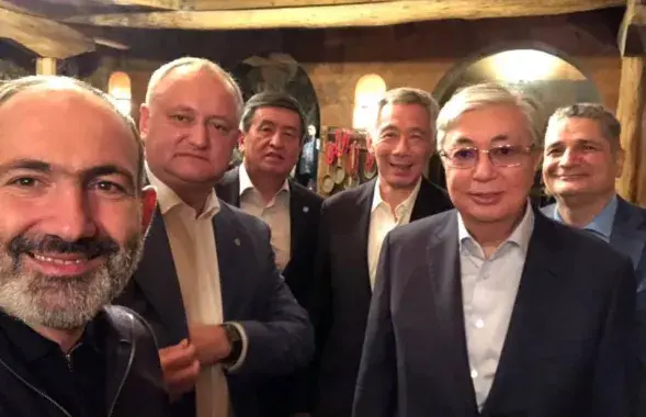 Пашинян, Додон, Жээнбеков, Ли Сянь Лун, Токаев и Саркисян / facebook.com/nikol.pashinyan