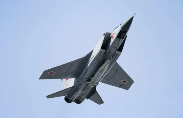 "Кинжал" и самолёт МиГ-31К / Министерство обороны РФ
