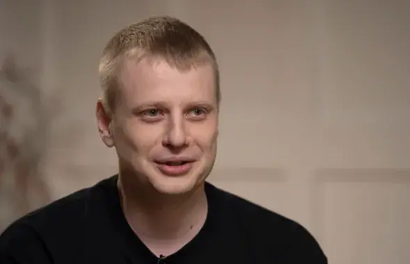 Слава Комиссаренко
