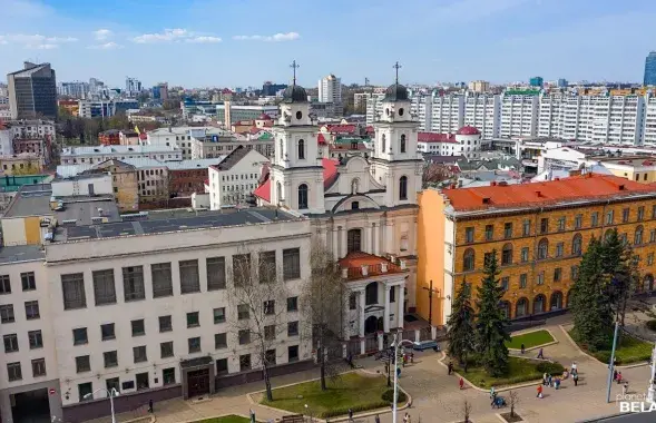 Мінскі Архікафедральны касцёл Імя Найсвяцейшай Панны Марыі / Planeta Belarus
