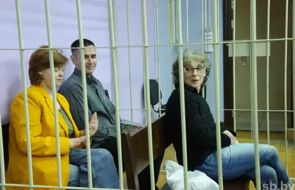 Политзаключенные в суде / sb.by
