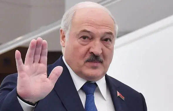 Александр Лукашенко едет в Армению / Reuters/Turar Kazangapov
