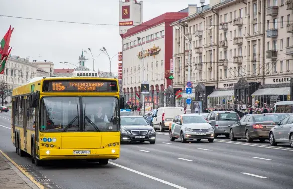 Аўтобус, Мінск
