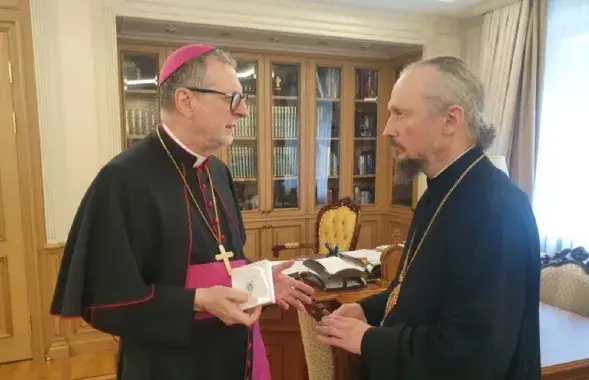 Арцыбіскуп Гуджэроцці і мітрапаліт Веніямін / catholic.by
