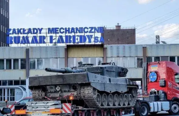 Leopard&nbsp; у Польшчы / twitter.com/MalczykL

