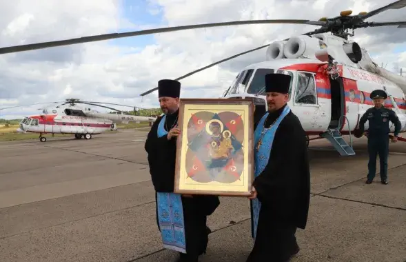 МЧС надеется "не только на свой профессионализм, но и на Господа Бога" / mchs.gov.by
