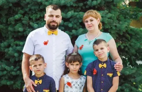 Сям'я Лаптановічаў / spring96.org
