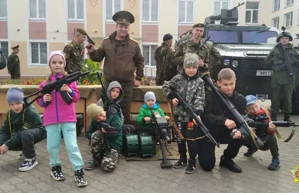 Дети и оружие / Минобороны РБ
