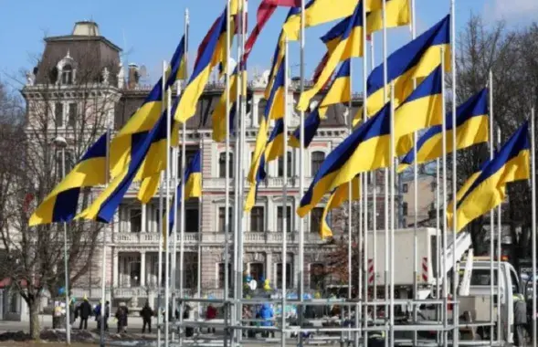 У Рызе будзе шмат украінскіх сцягоў / LETA
