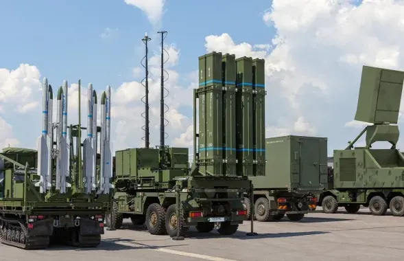 IRIS-T SLM / defence24.pl
