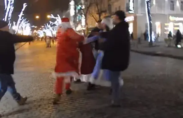 Кадр из видео