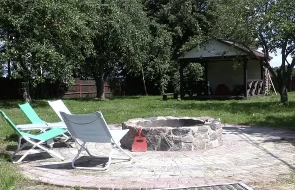 Навуковец тлумачыць, навошта саджаць на лецішчы лаванду і… разводзіць паўлінаў