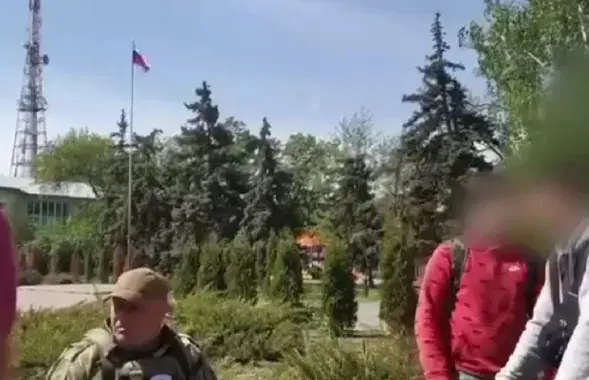 Российский военный был возмущен услышанными ответами / Скриншот из&nbsp;видео