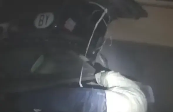В багажнике нашли женщину / Скриншот с видео брестской милиции