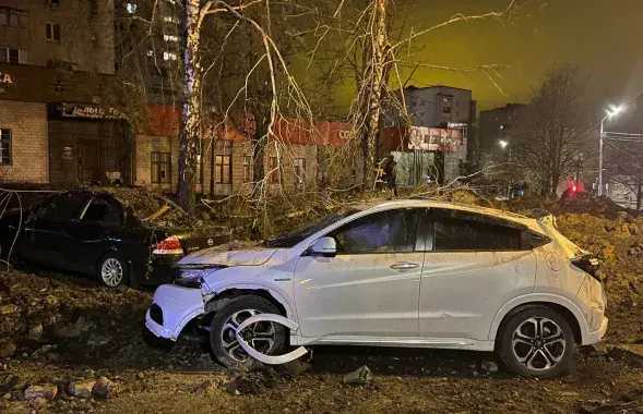 Место взрыва авиабомбы в Белгороде / @vvgladkov
