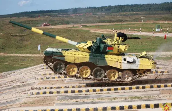 "Танковый биатлон" на "АРМИ-2021"​&nbsp;/&nbsp;t.me/modmilby