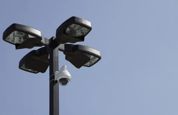 У мінскіх дварах усталююць 19 тысяч камер відэаназірання
